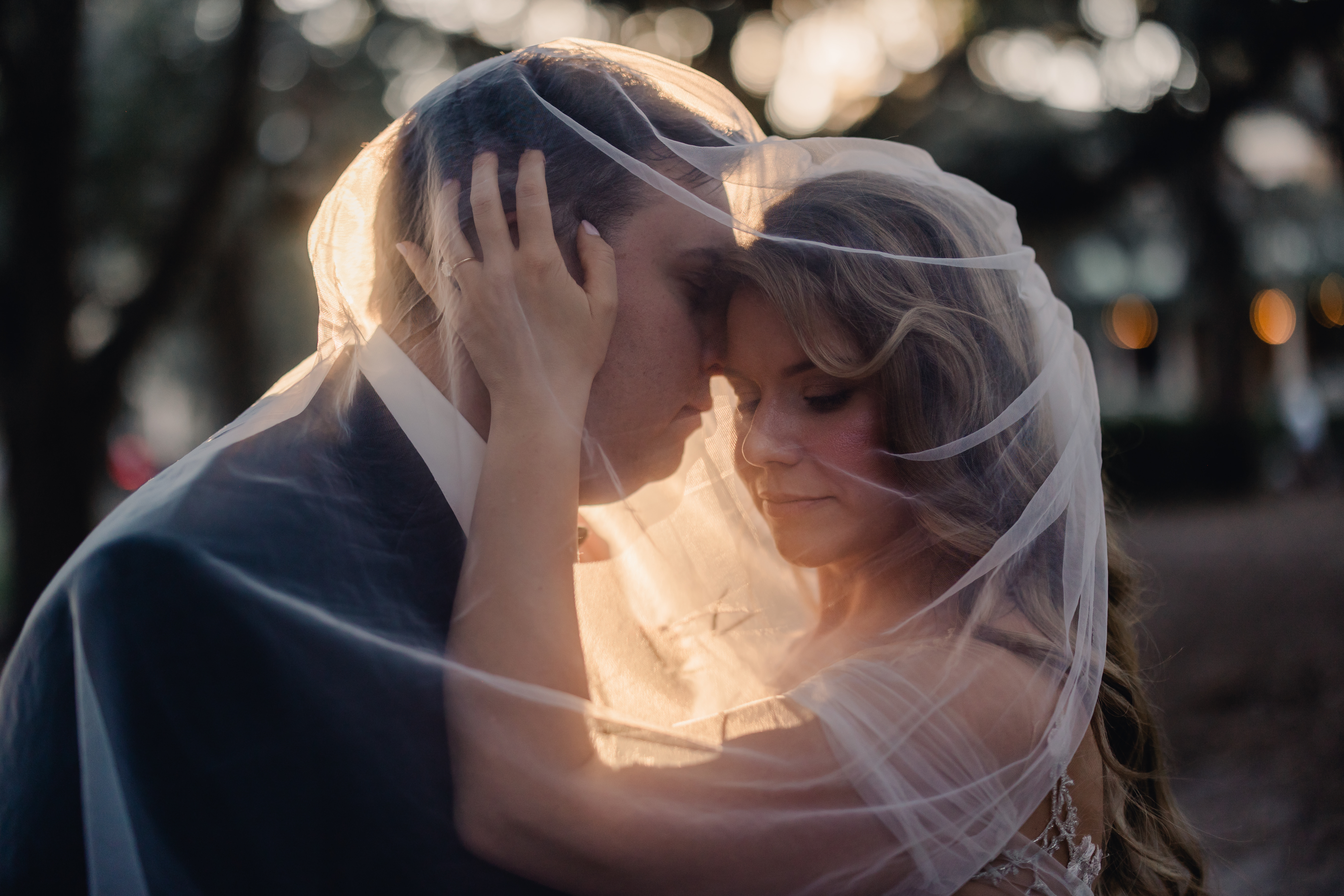 bridal makeup, wedding makeup ideas, natural bridal makeup, bold bridal makeup, wedding day beauty